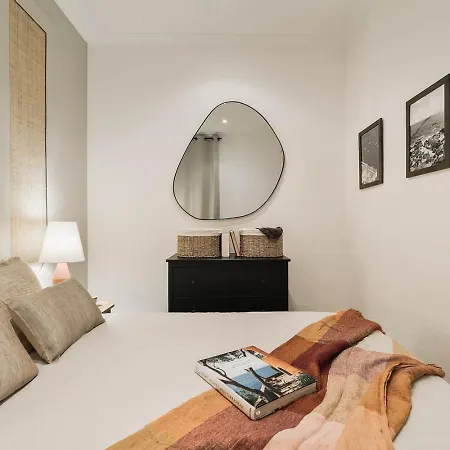 Lejlighed Veduto - 2 Bedrooms In Eixample Esquerra Barcelona