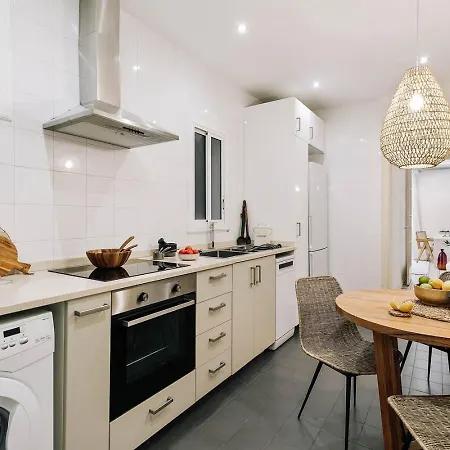 Veduto - 2 Bedrooms In Eixample Esquerra Appartamento